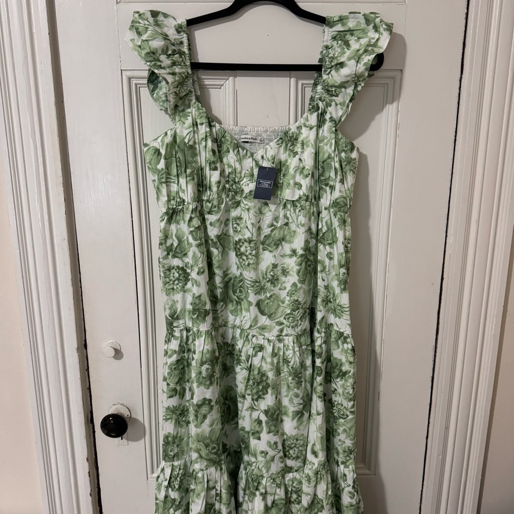 Abercrombie & Fitch Green Floral Maxi Dress